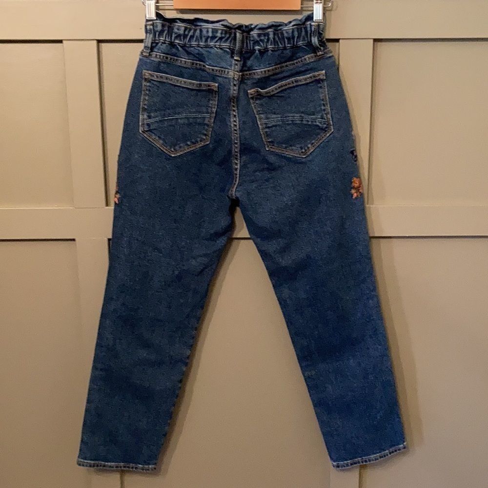 DRIFTWOOD Blue Cropped Ankle Jeans with Floral Embroidery - Picture 11 of 14
